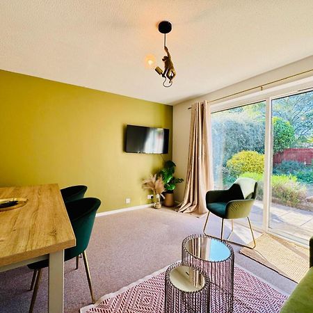 2 Bed House, Sleeps 6, Dog Friendly, Close To A14 M11, With Garden & Parking Long Stay Work Contractor Leisure, Jade CBG Esterno foto