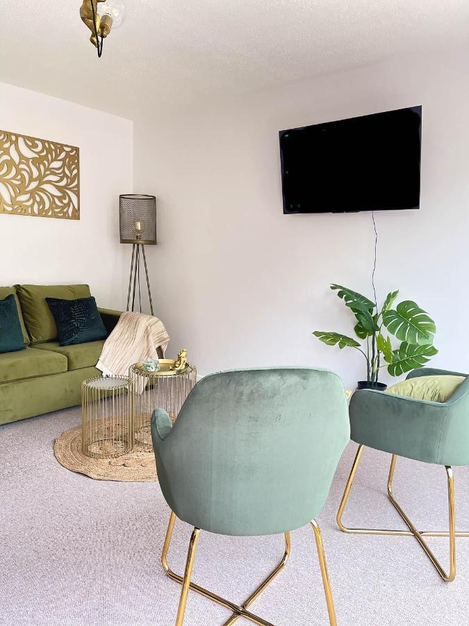 2 Bed House, Sleeps 6, Dog Friendly, Close To A14 M11, With Garden & Parking Long Stay Work Contractor Leisure, Jade CBG Esterno foto