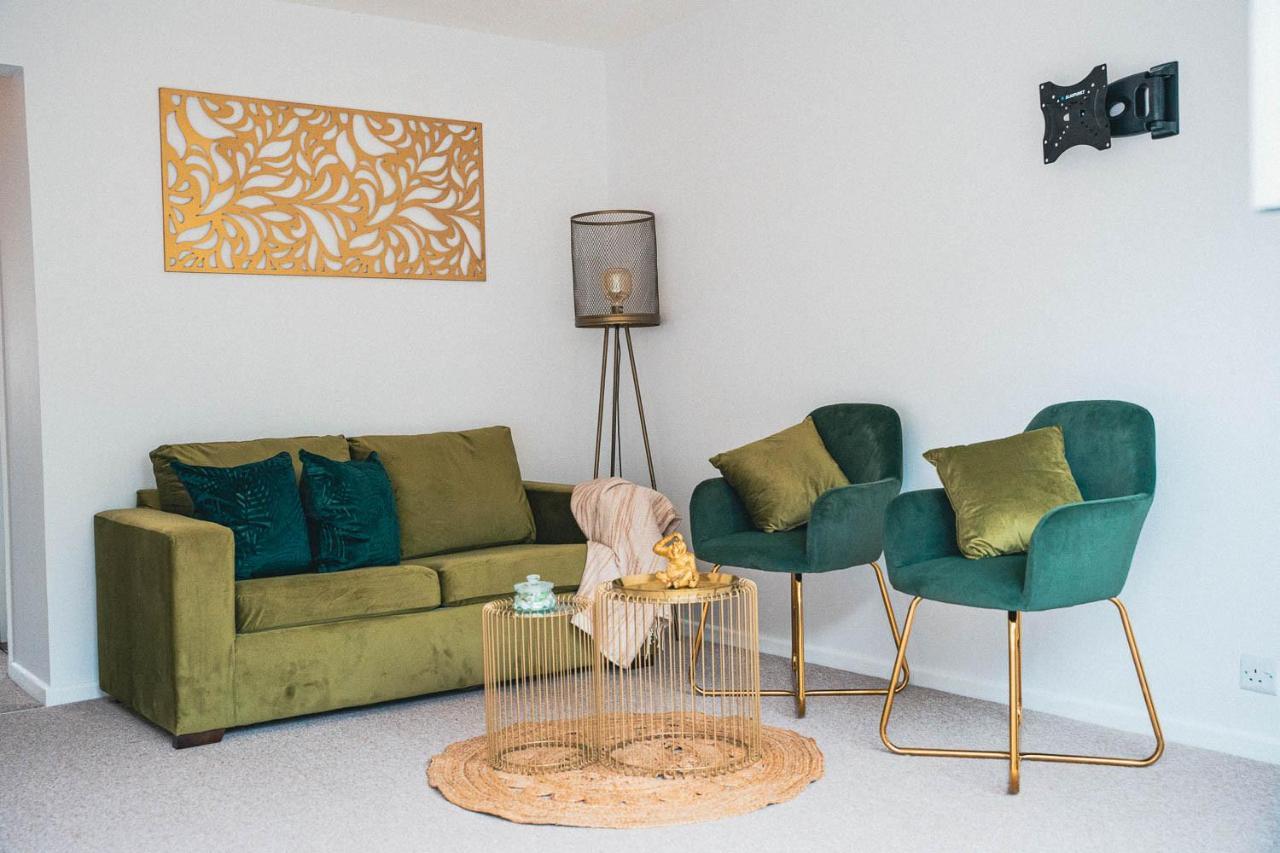 2 Bed House, Sleeps 6, Dog Friendly, Close To A14 M11, With Garden & Parking Long Stay Work Contractor Leisure, Jade CBG Esterno foto